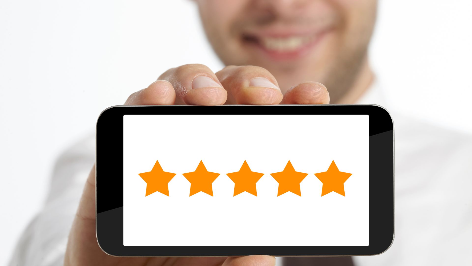 Como avaliações positivas aumentam a eficiência de anúncios pagos